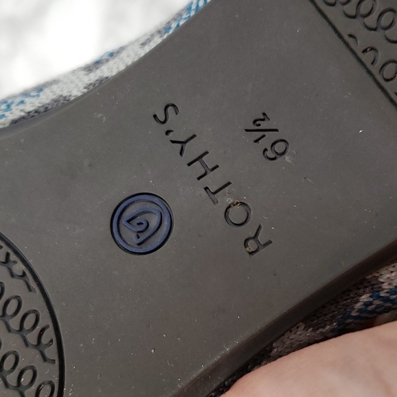 Rothy's Leopard Round Toe Flats Shoes - Picture 10 of 11